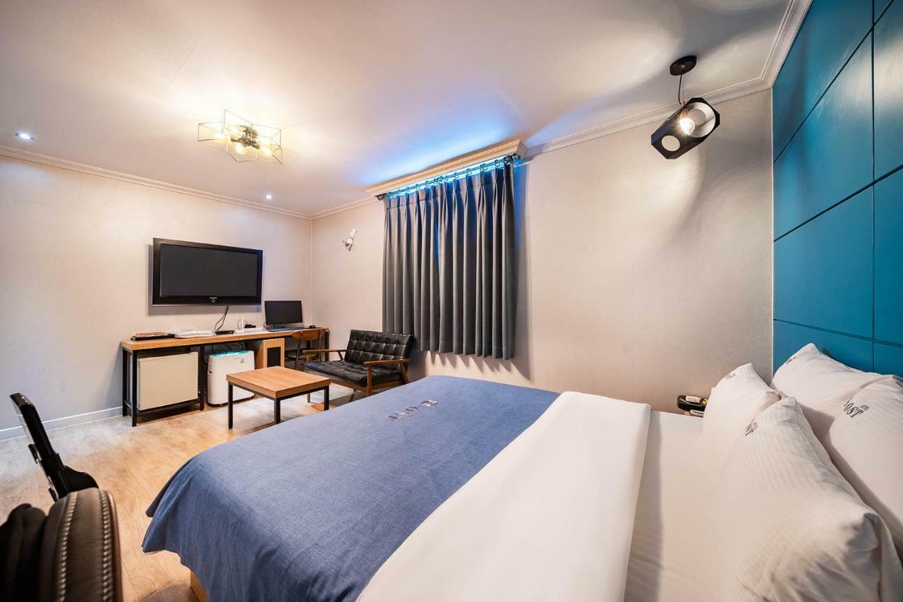 Ost Hotel Chuncheon Exterior photo