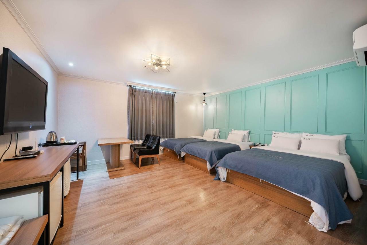 Ost Hotel Chuncheon Exterior photo