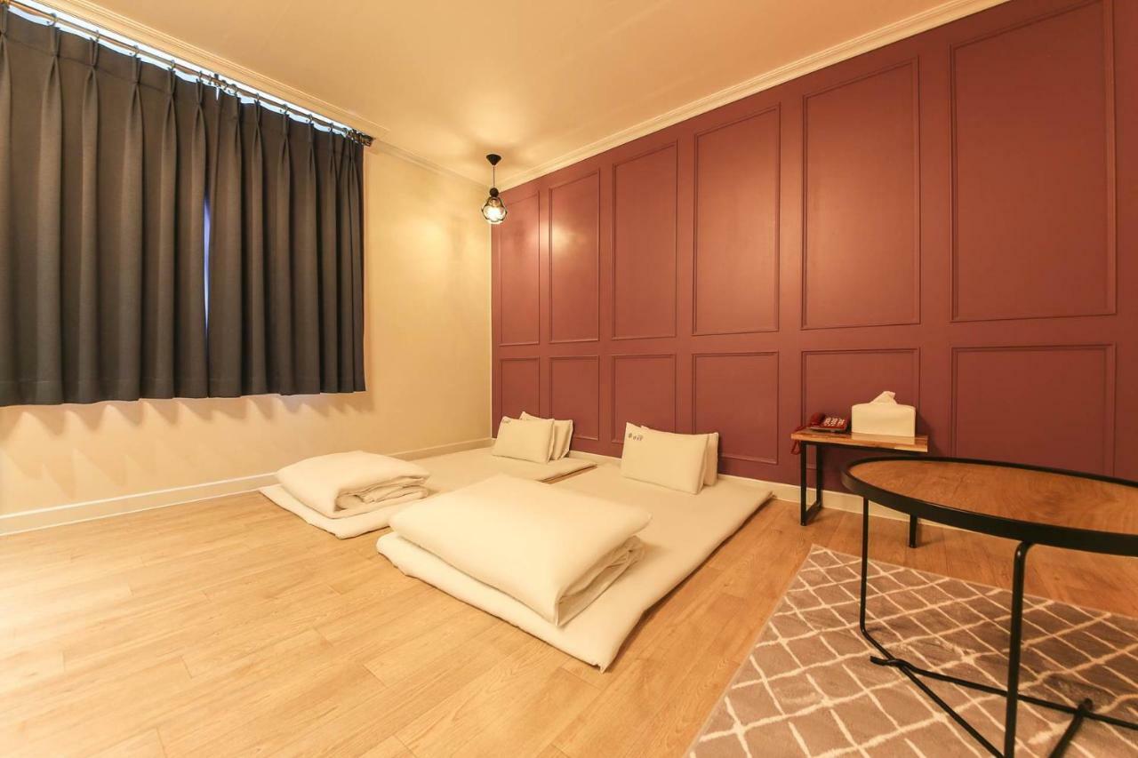Ost Hotel Chuncheon Exterior photo